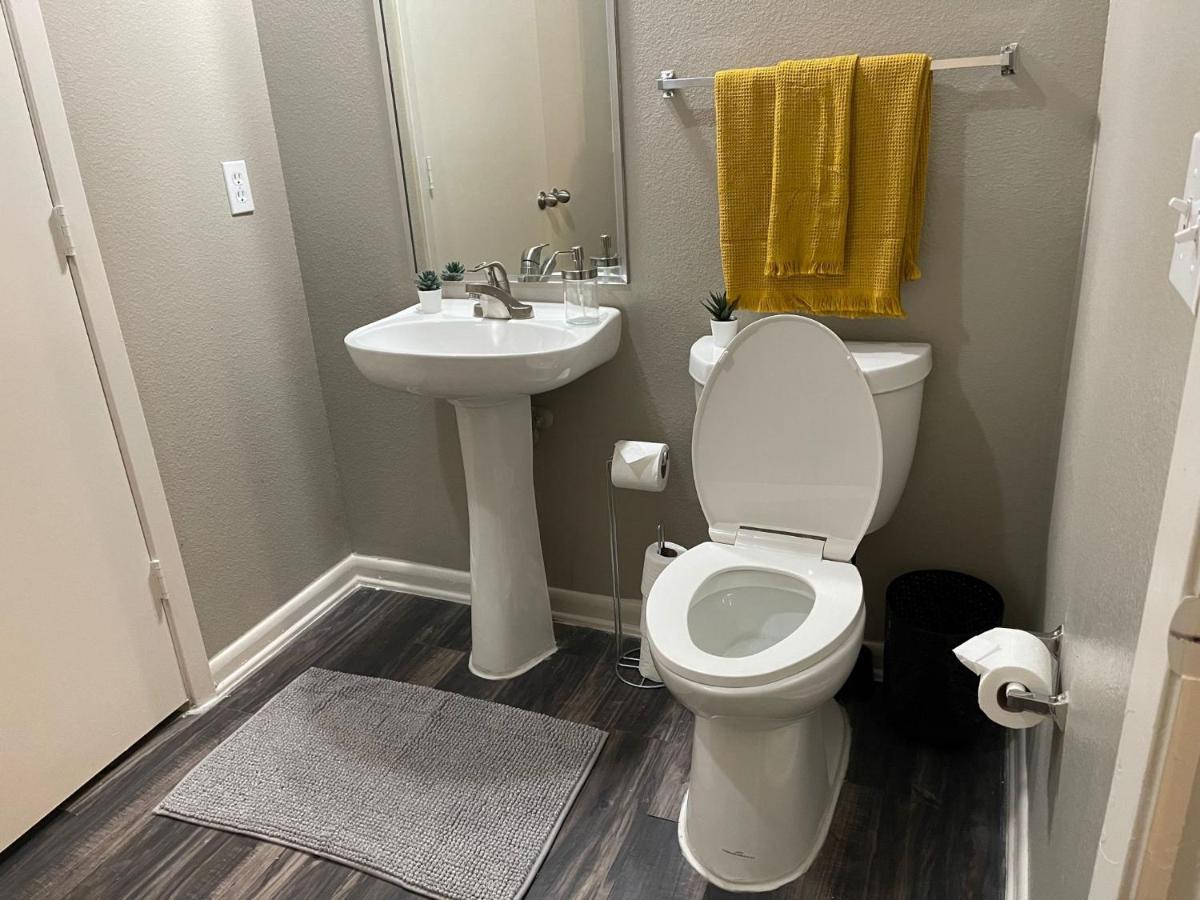 Charming 1,100 Sq Ft Apartment Near To The Shops At Legacy Plano Kültér fotó