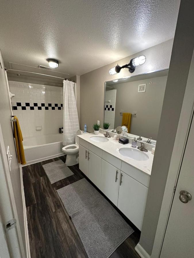 Charming 1,100 Sq Ft Apartment Near To The Shops At Legacy Plano Kültér fotó
